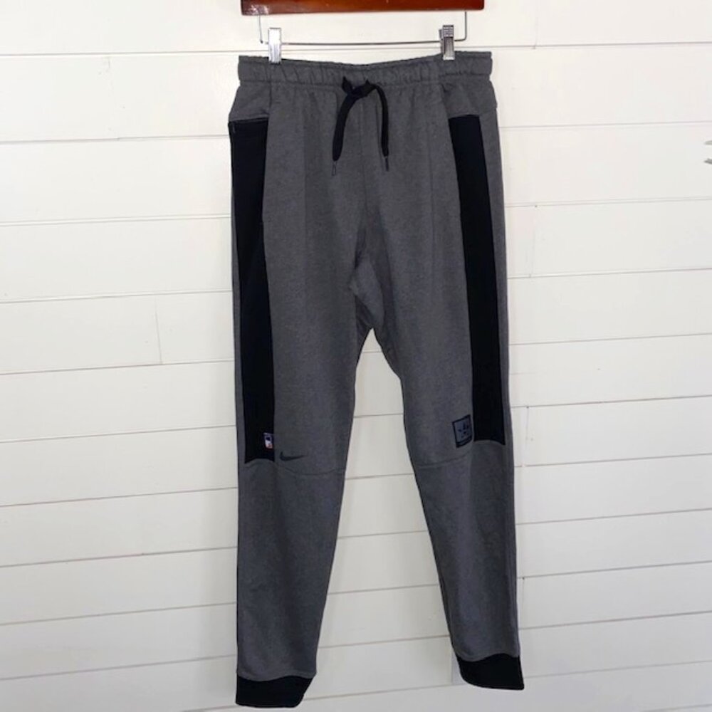 Nike Authentic Co. Astros Flux Performance Jogger Pants – Heathered Gray/Black